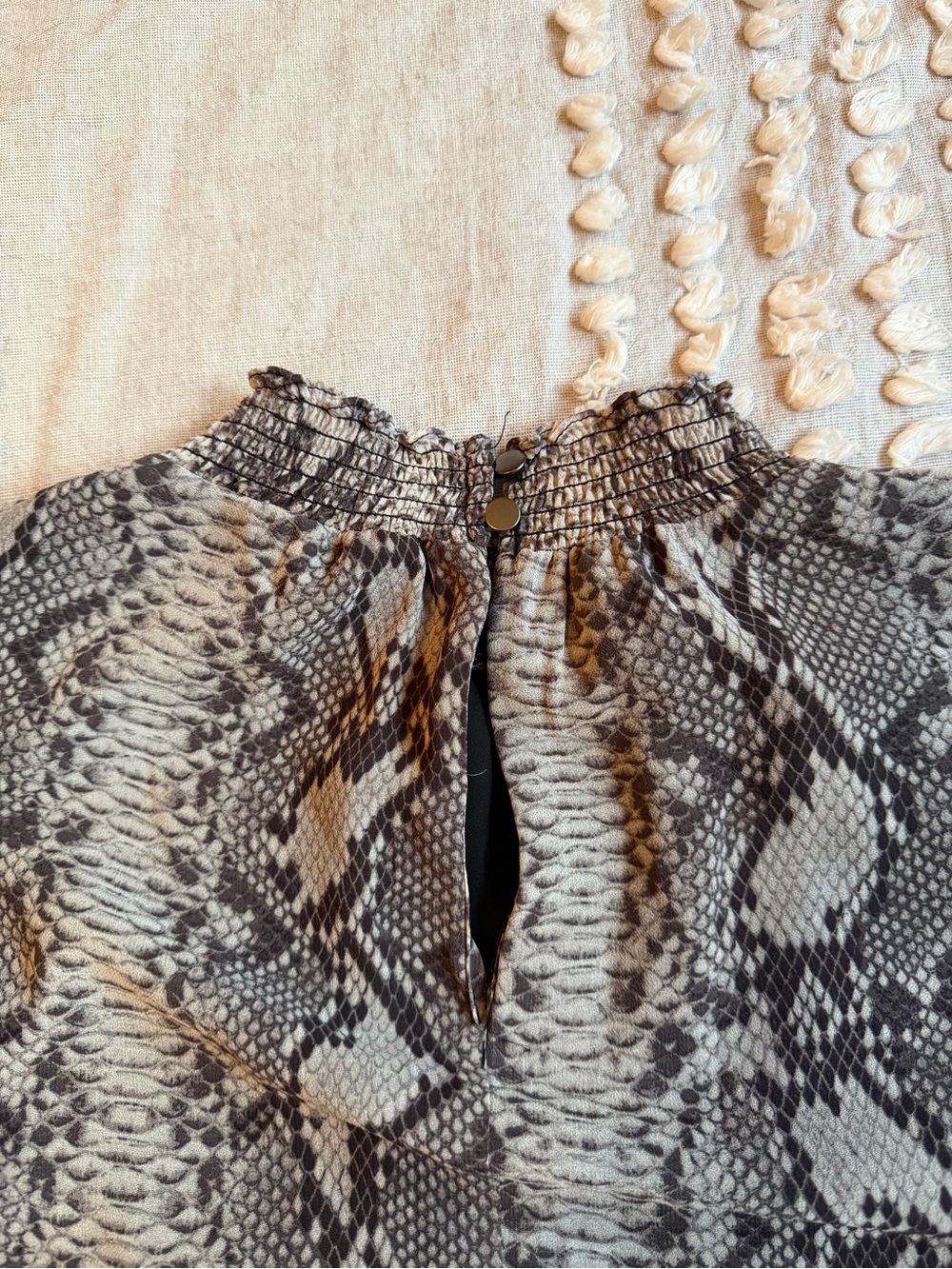 Snake Print Ruffle Dress - Gray - Picture 6 of 6